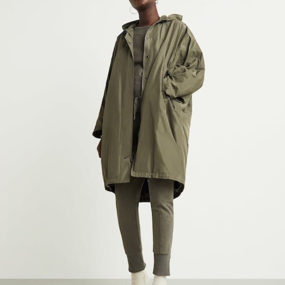 NWT GSTQ Modular Stadium Jacket Hooded Designer Coat Sizes M/L